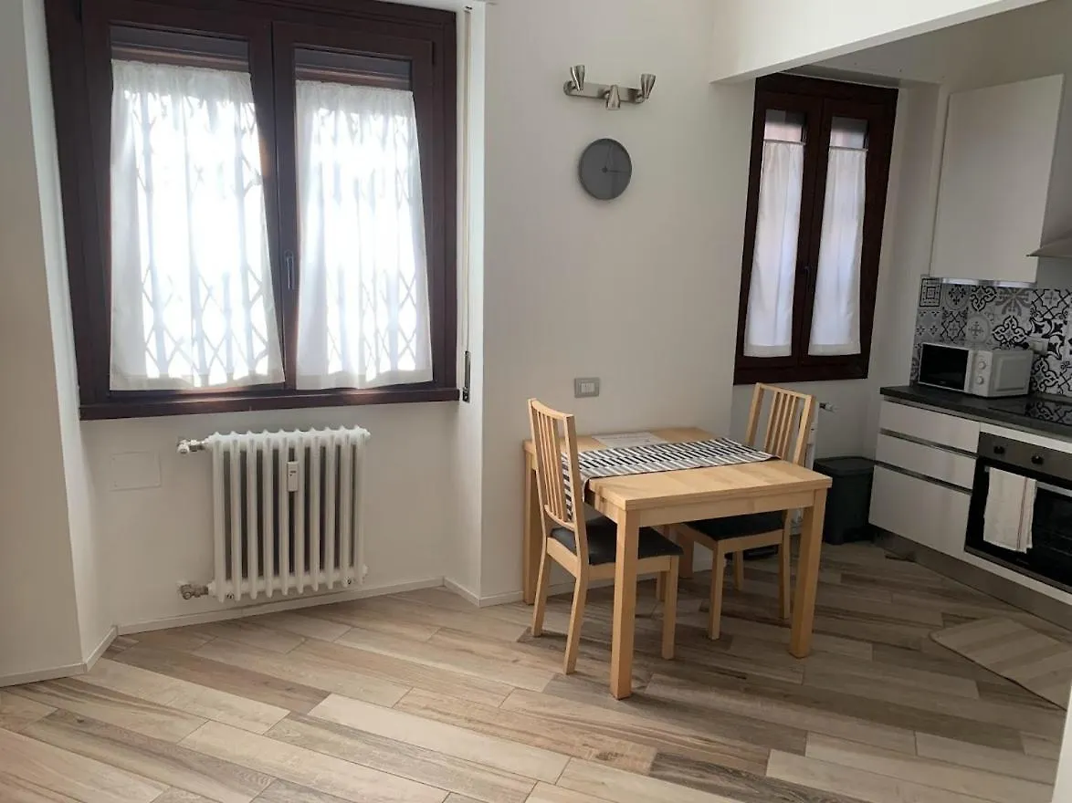 Appartamento Andrea Milano